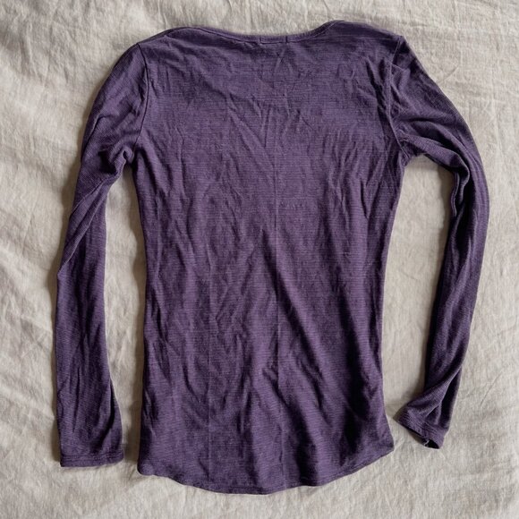 Gap Long Sleeve - Picture 2 of 4